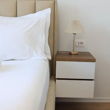 Matisse No7 - One Bedroom With Balcony * Tirana