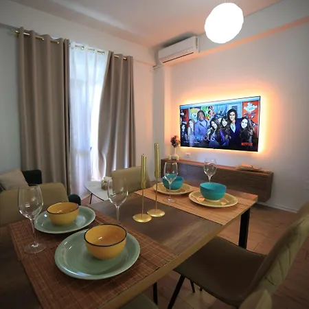 Matisse No7 - One Bedroom With Balcony Апартаменты