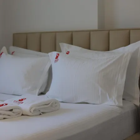 Daire Matisse No7 - One Bedroom With Balcony Tiran